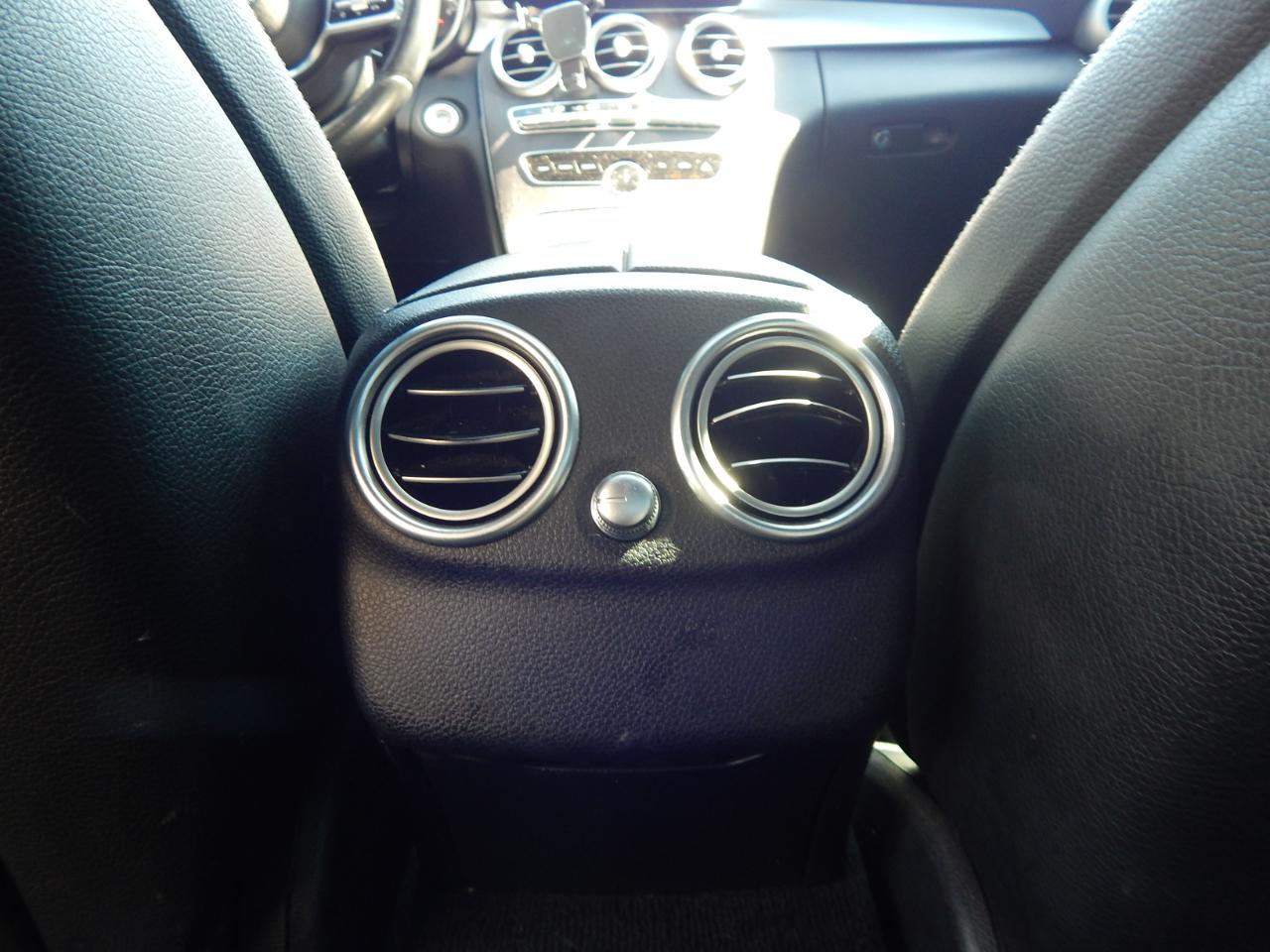 Mercedes-Benz C-Class 4dr Sdn C300 4MATIC 2020