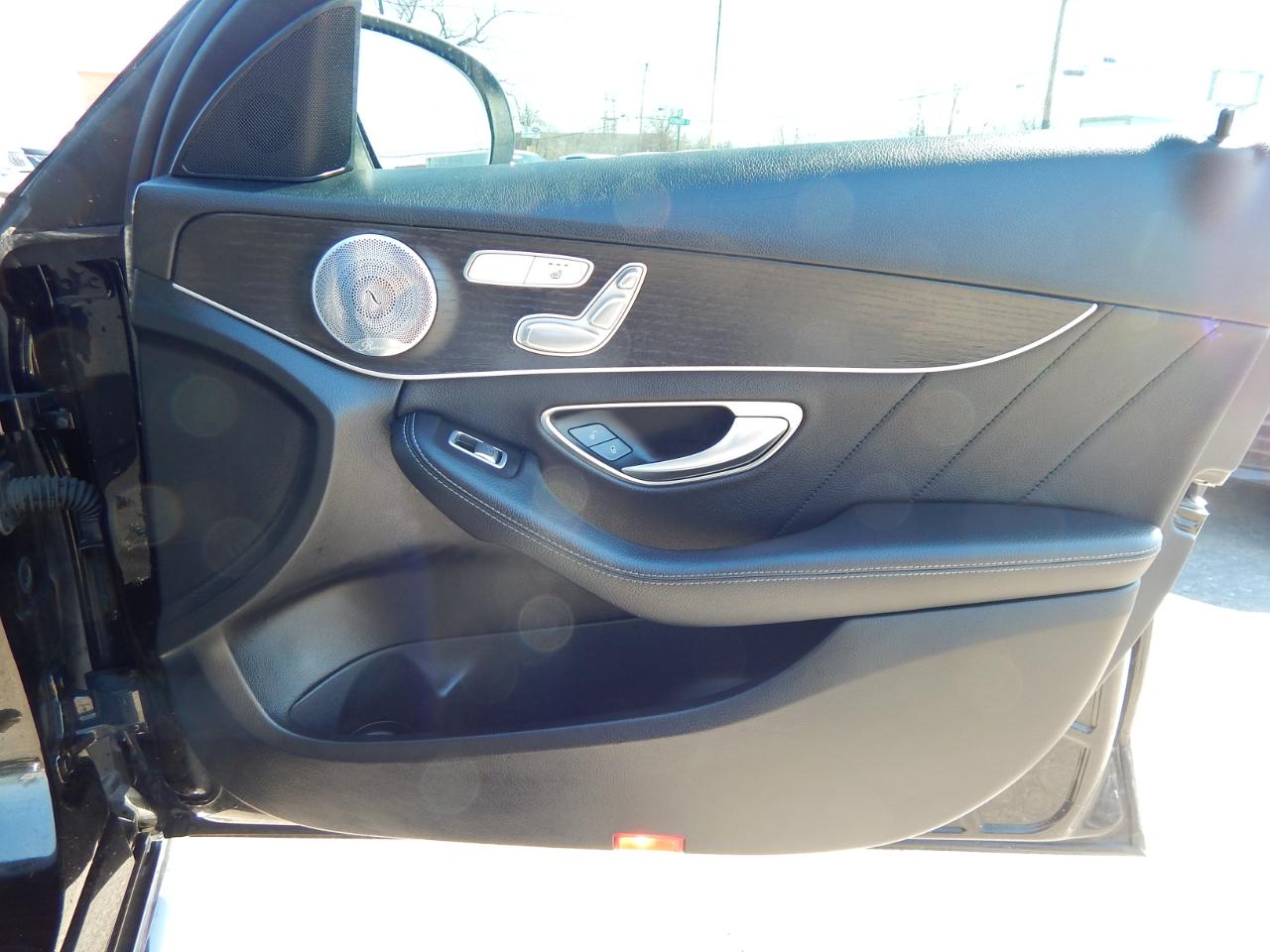 Mercedes-Benz C-Class 4dr Sdn C300 4MATIC 2020