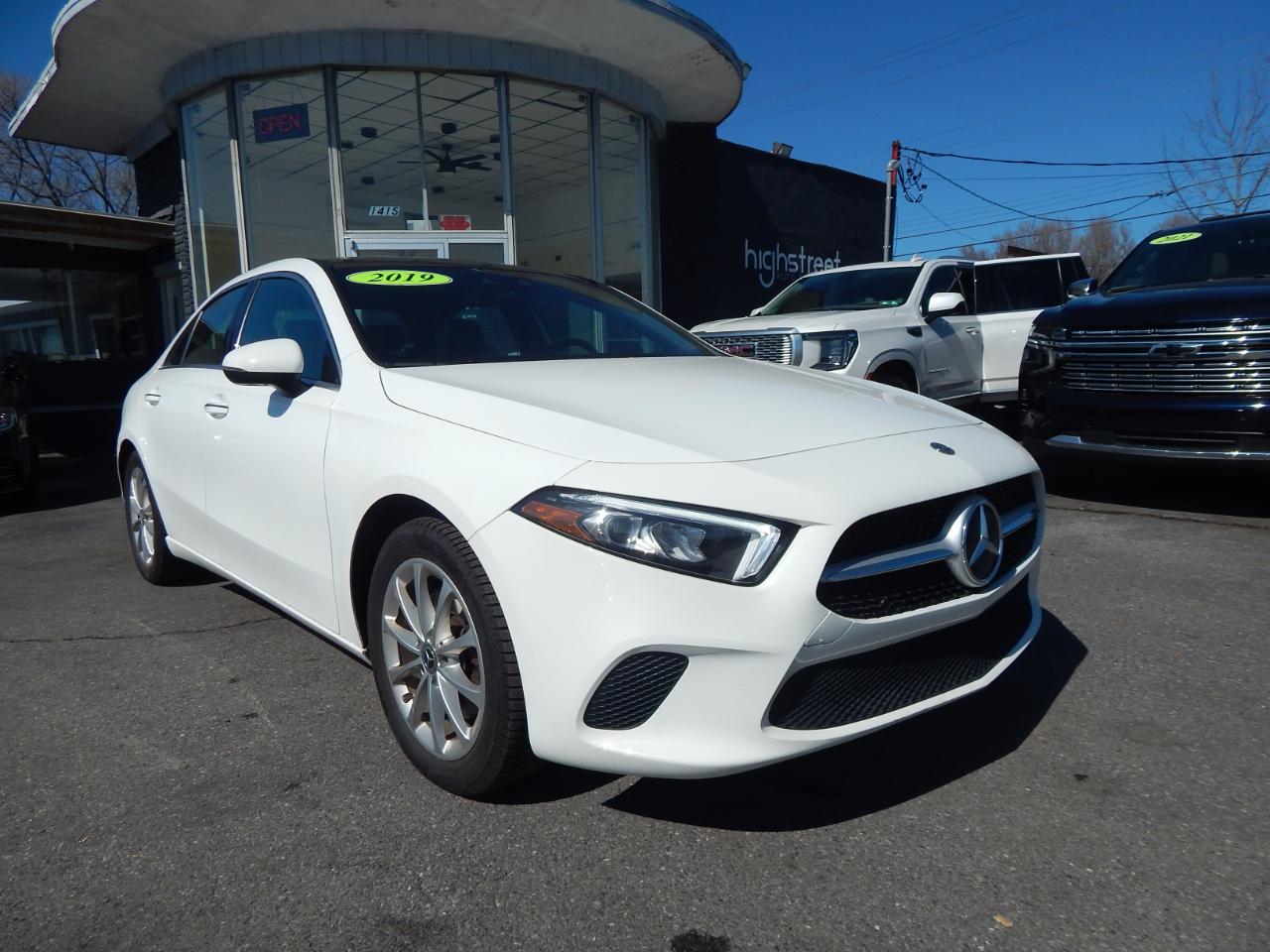 Mercedes-Benz A-Class A 220 4MATIC Sedan 2019
