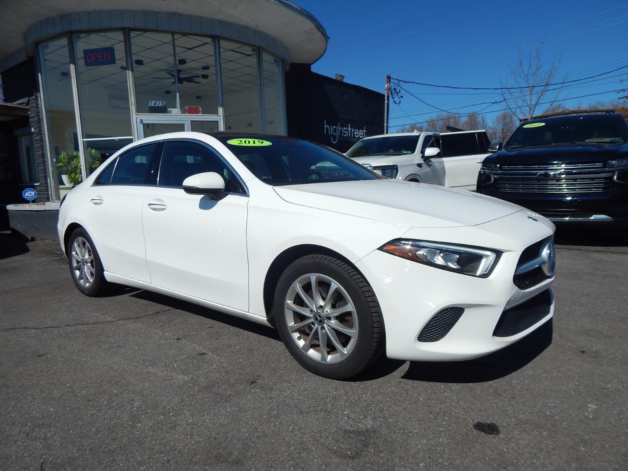 Mercedes-Benz A-Class A 220 4MATIC Sedan 2019