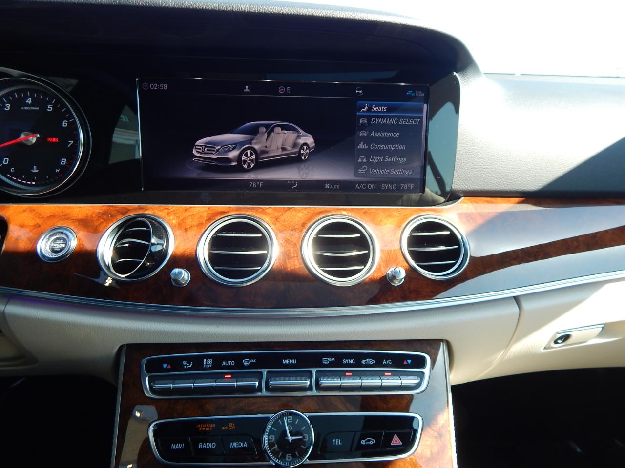 Mercedes-Benz E-Class E 300 4MATIC Sedan 2019