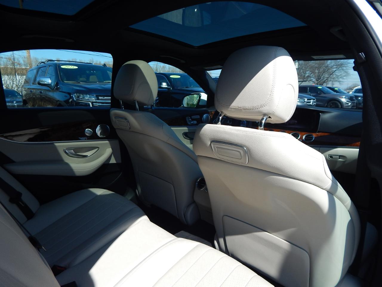 Mercedes-Benz E-Class E 300 4MATIC Sedan 2019