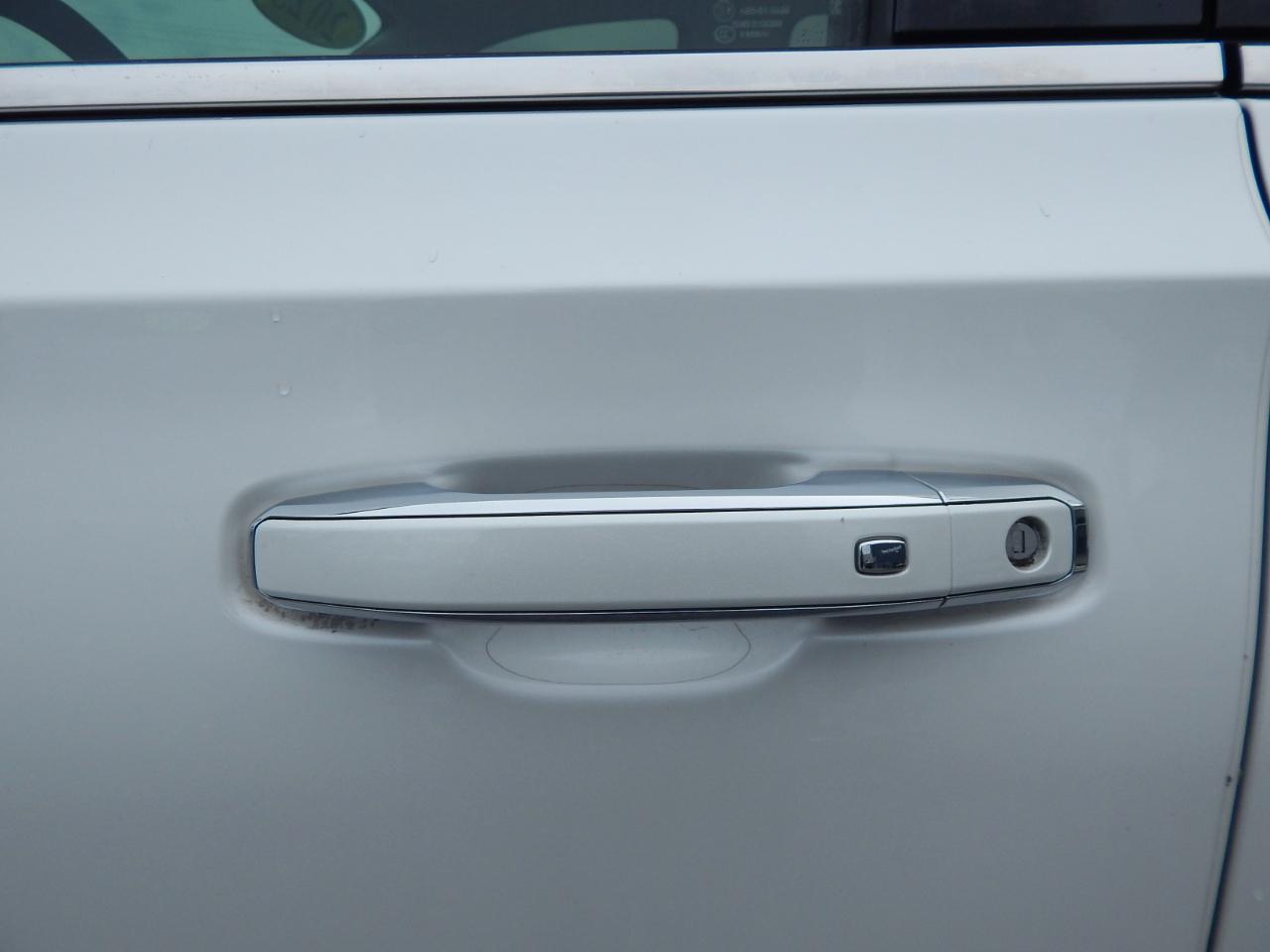 GMC Yukon XL 4WD 4dr Denali 2023