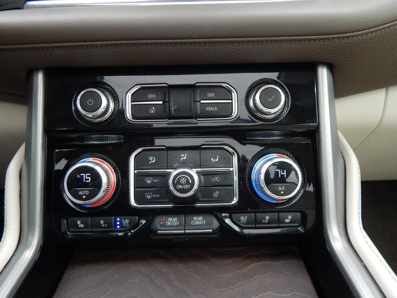 GMC Yukon XL 4WD 4dr Denali 2023