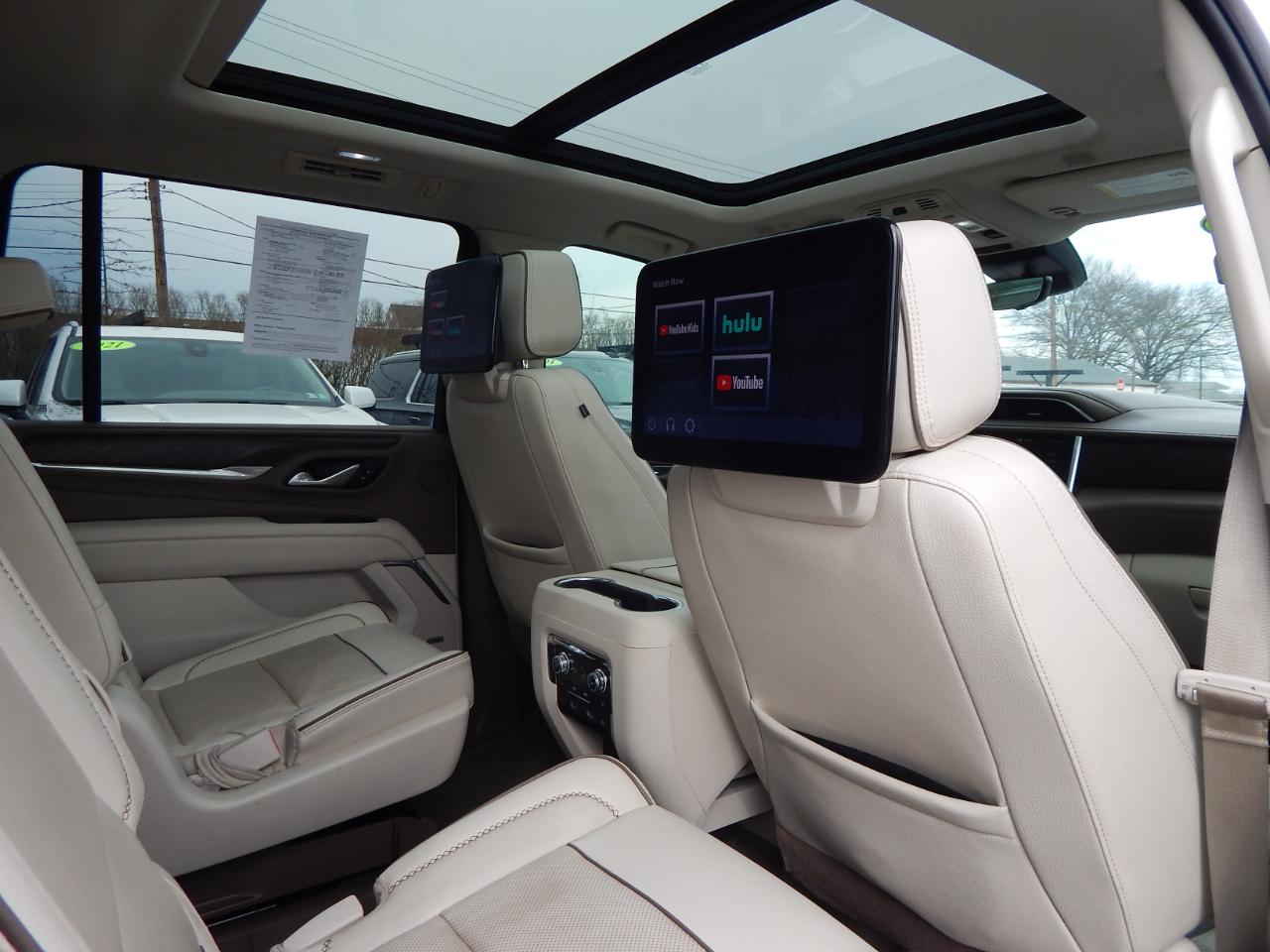 GMC Yukon XL 4WD 4dr Denali 2023