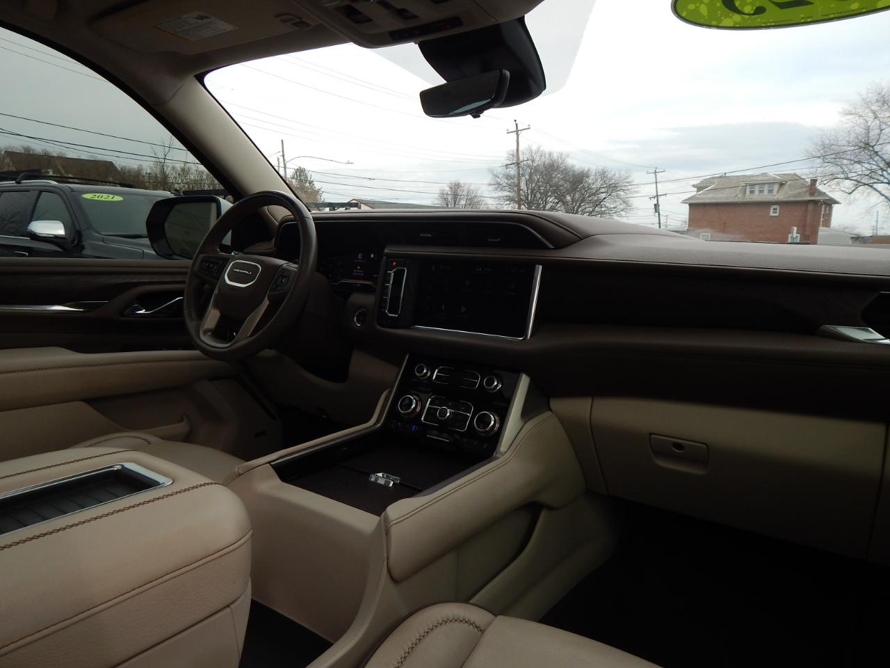 GMC Yukon XL 4WD 4dr Denali 2023