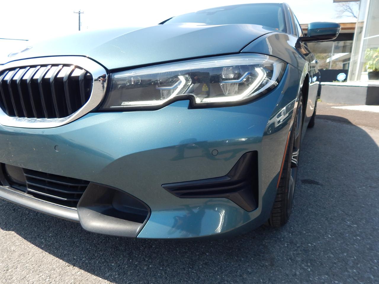 BMW 3 Series 330i xDrive Sedan 2021