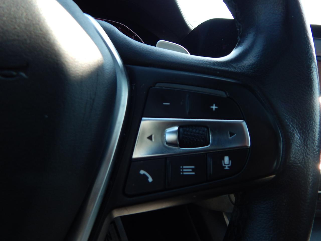 BMW 3 Series 330i xDrive Sedan 2021