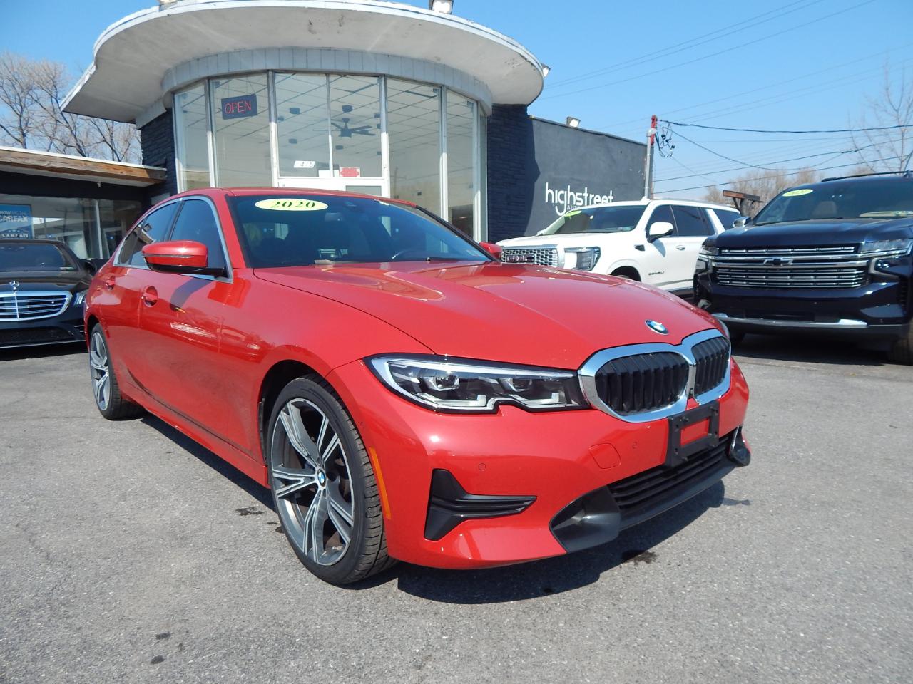 BMW 3 Series 330i xDrive Sedan 2020