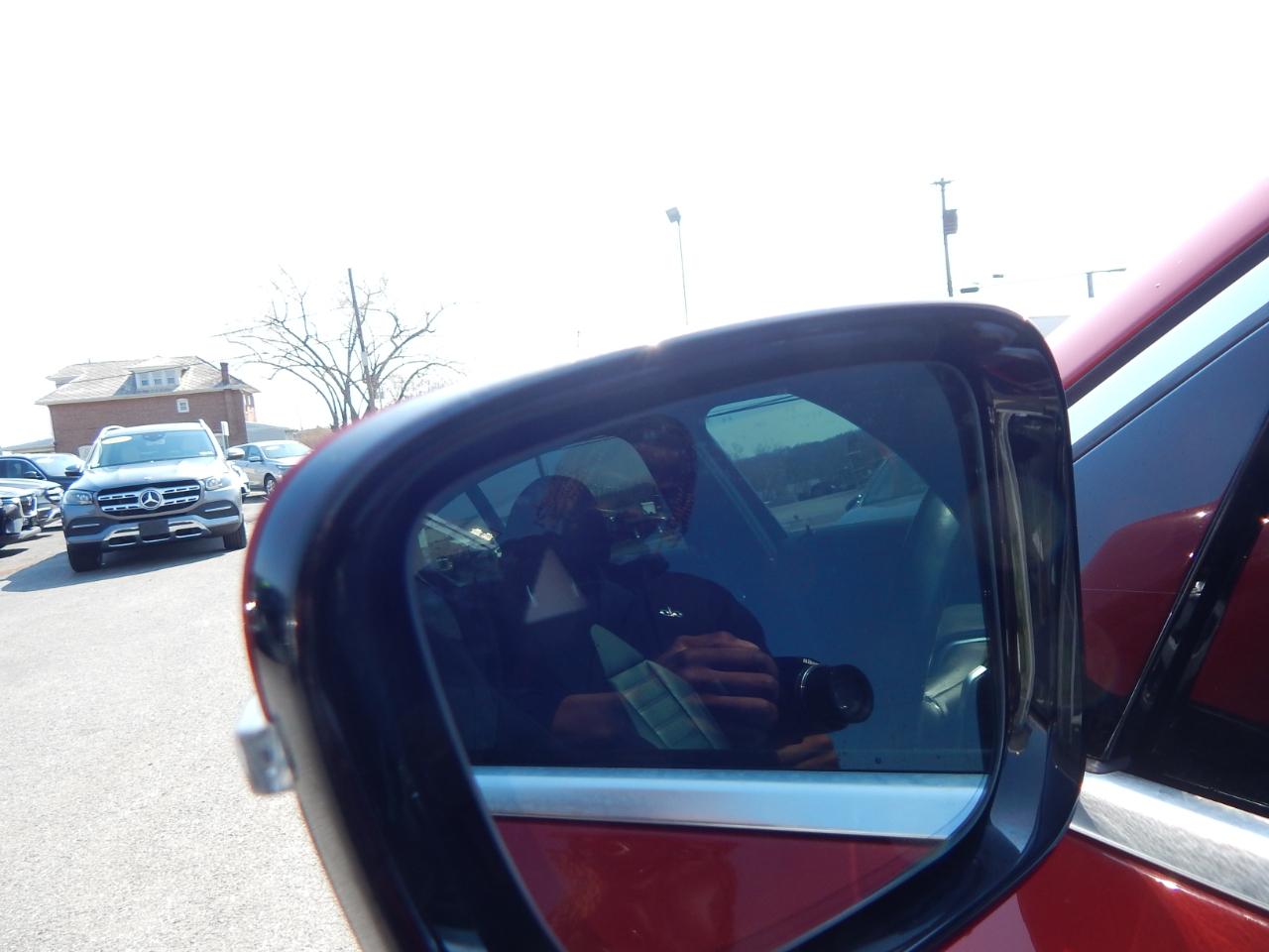 BMW 3 Series 330i xDrive Sedan 2020