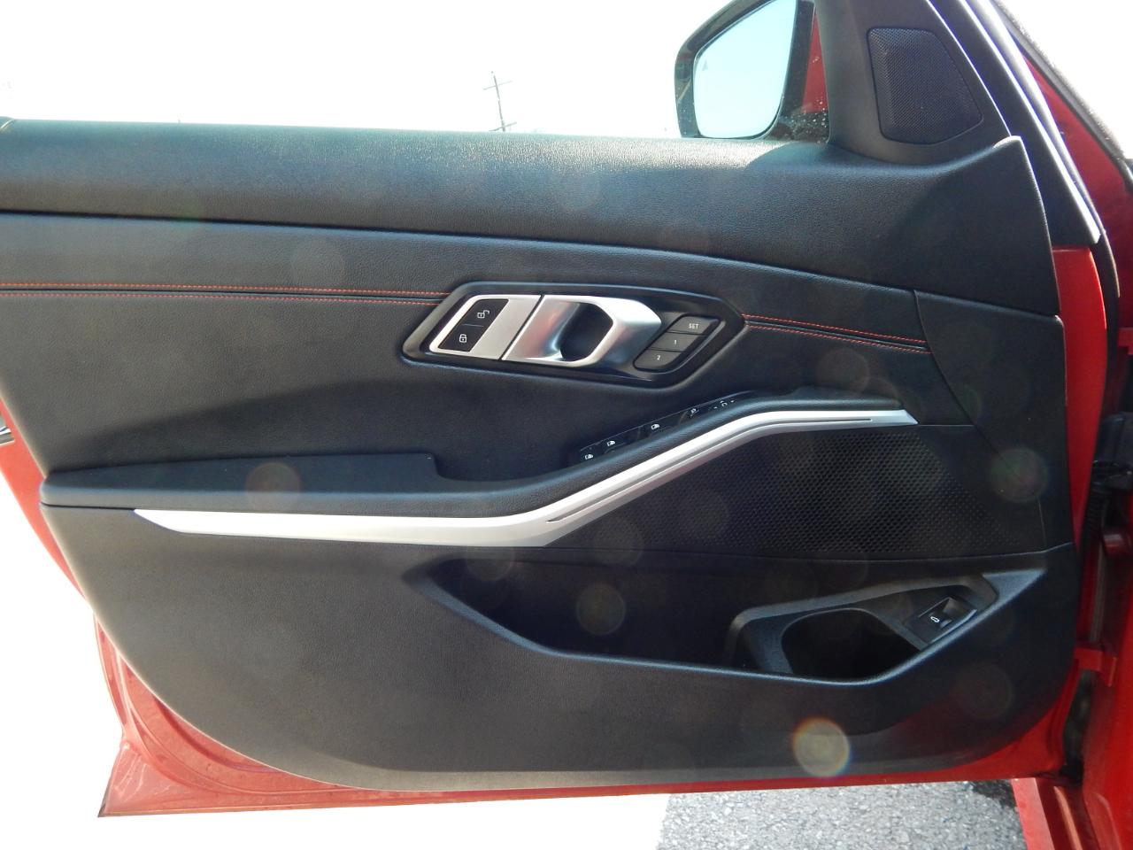 BMW 3 Series 330i xDrive Sedan 2020