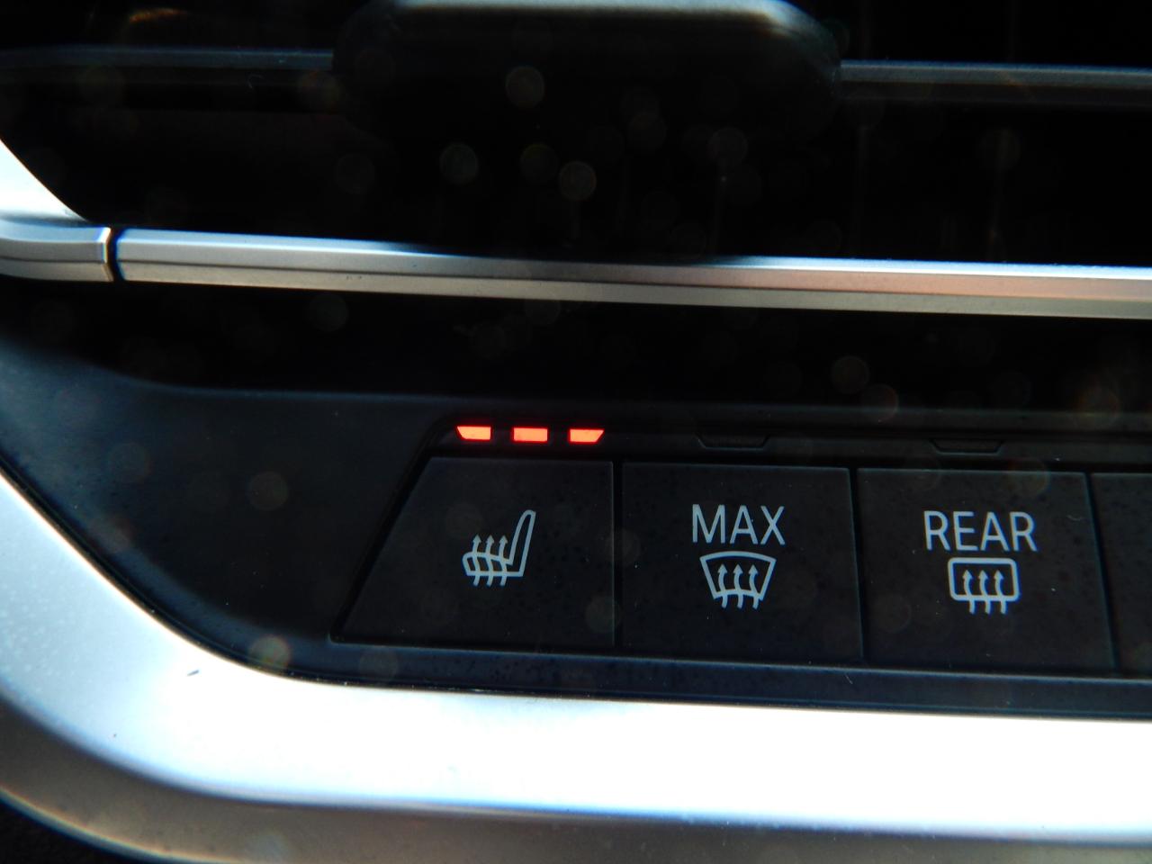 BMW 3 Series 330i xDrive Sedan 2020