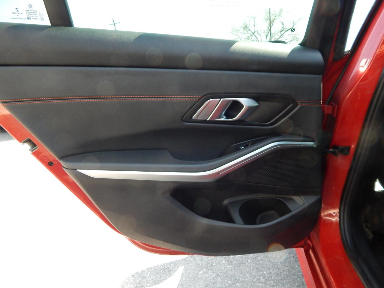 BMW 3 Series 330i xDrive Sedan 2020