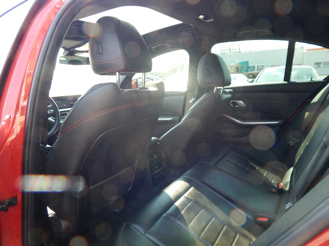 BMW 3 Series 330i xDrive Sedan 2020