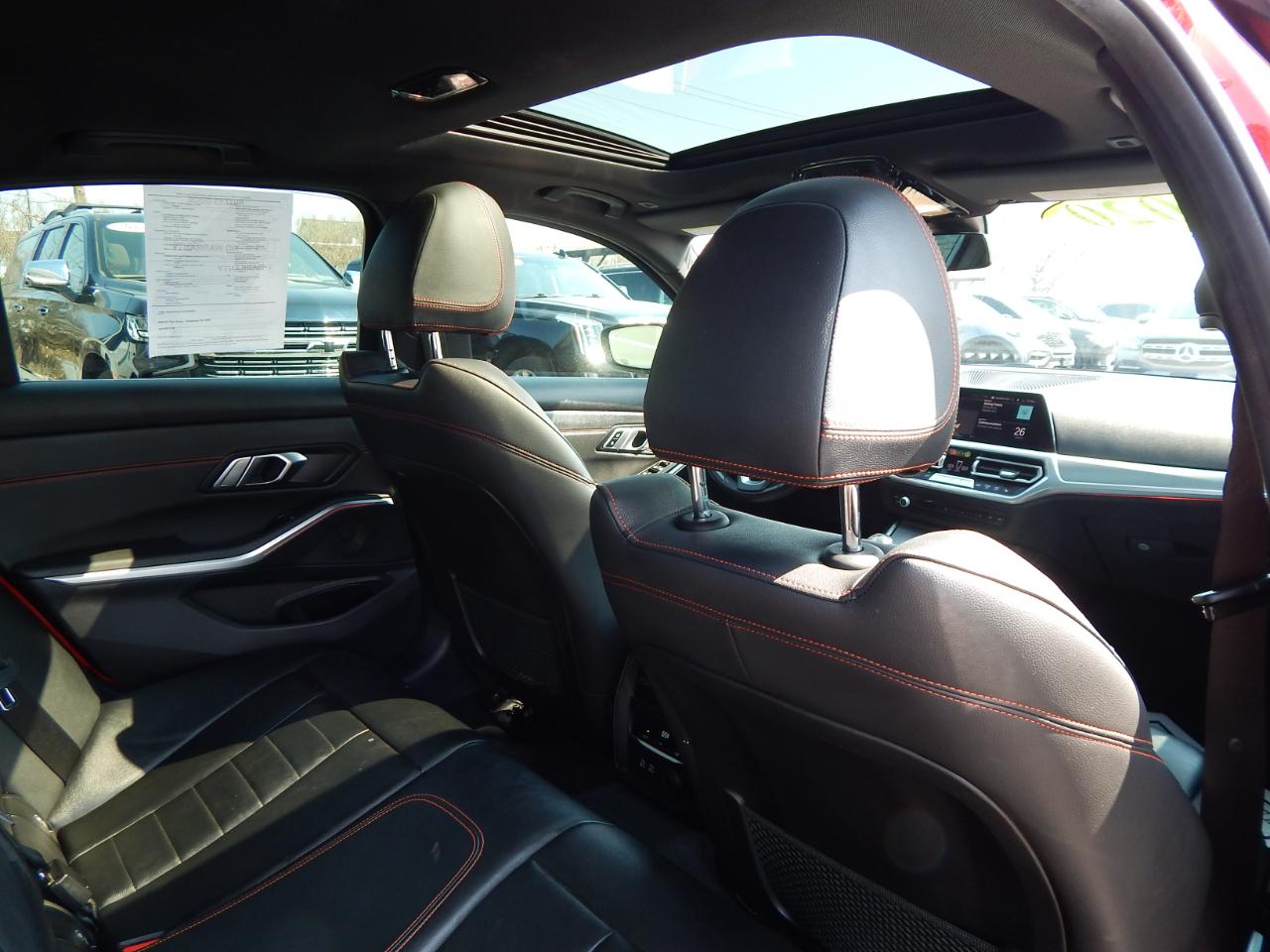 BMW 3 Series 330i xDrive Sedan 2020