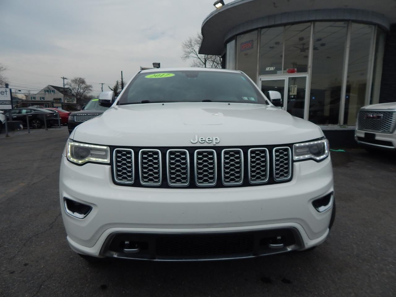 Jeep Grand Cherokee 4dr Overland 2017