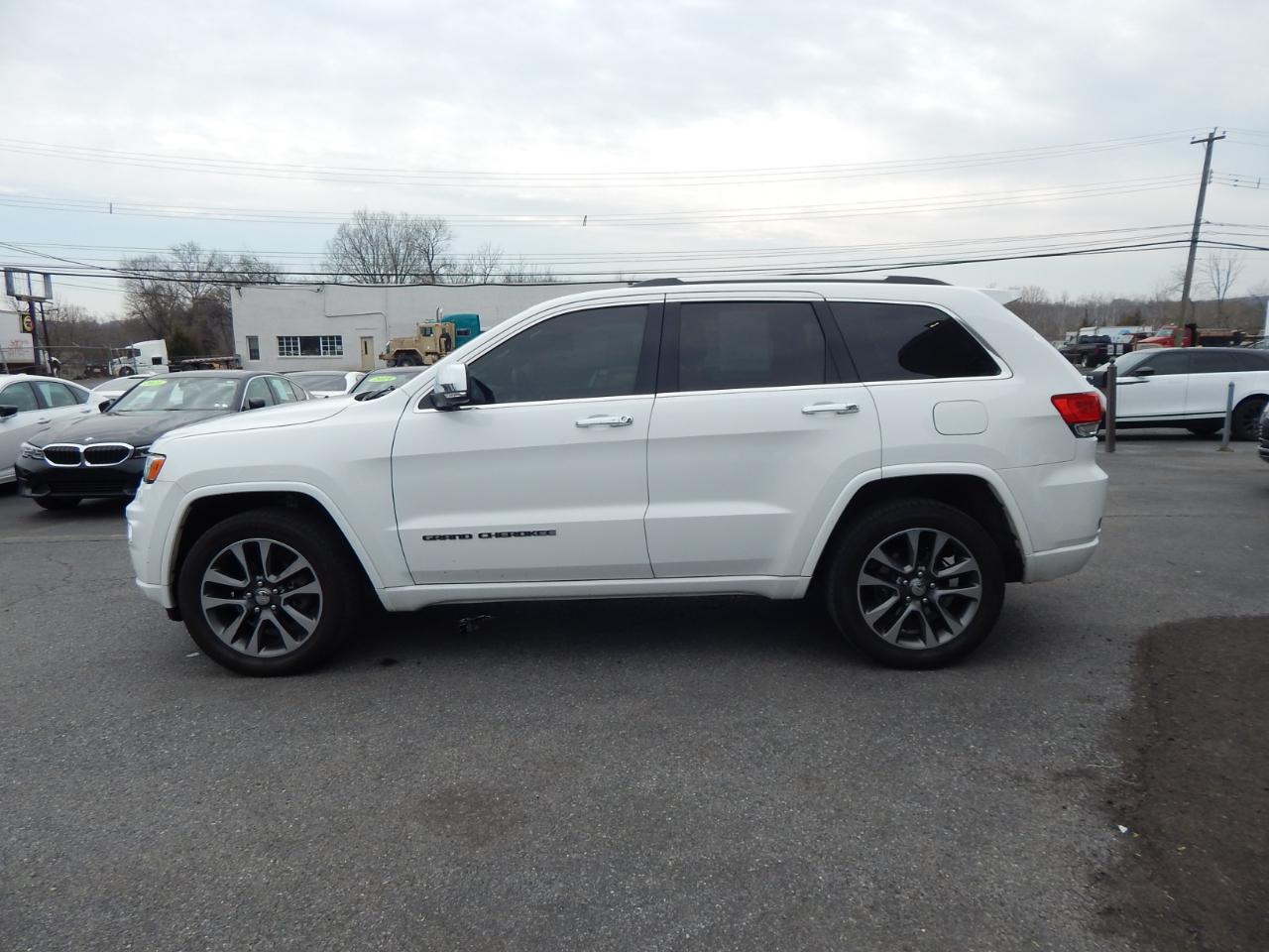 Jeep Grand Cherokee 4dr Overland 2017