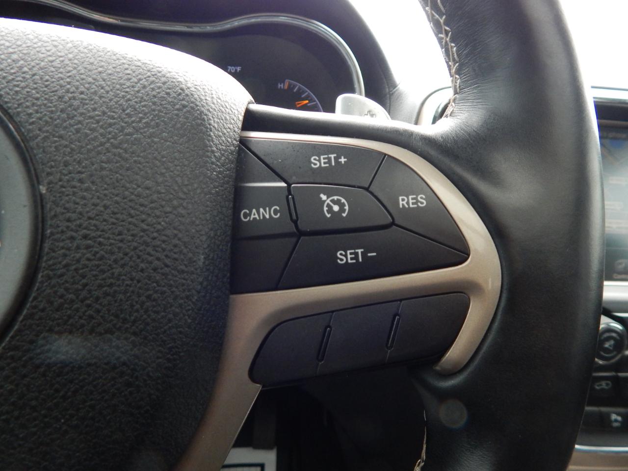 Jeep Grand Cherokee 4dr Overland 2017