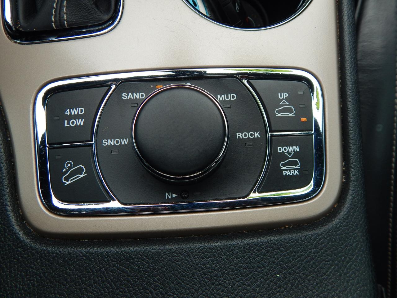 Jeep Grand Cherokee 4dr Overland 2017