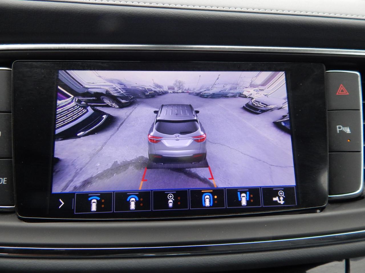 Buick Enclave AWD 4dr Essence 2020