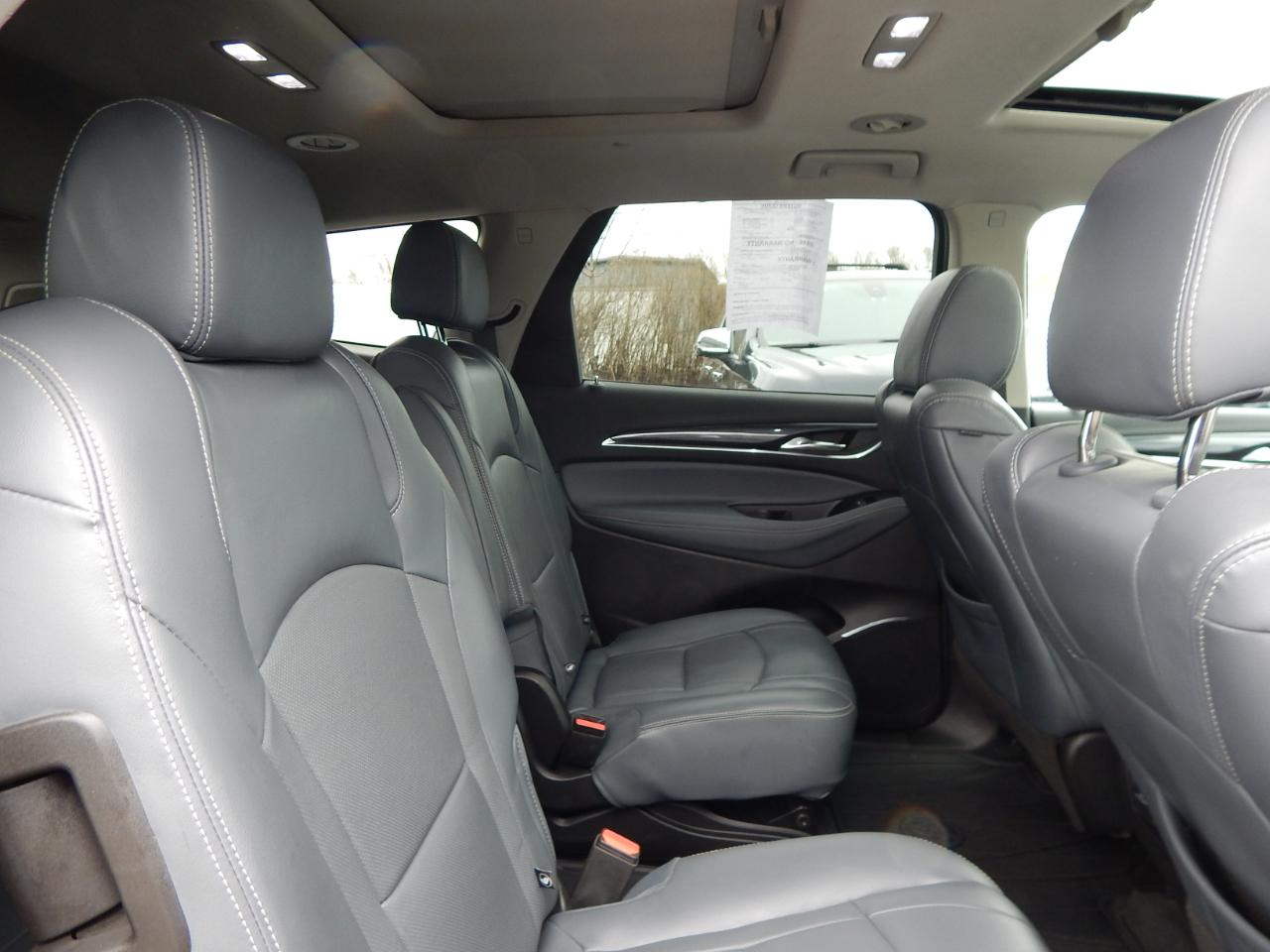 Buick Enclave AWD 4dr Essence 2020