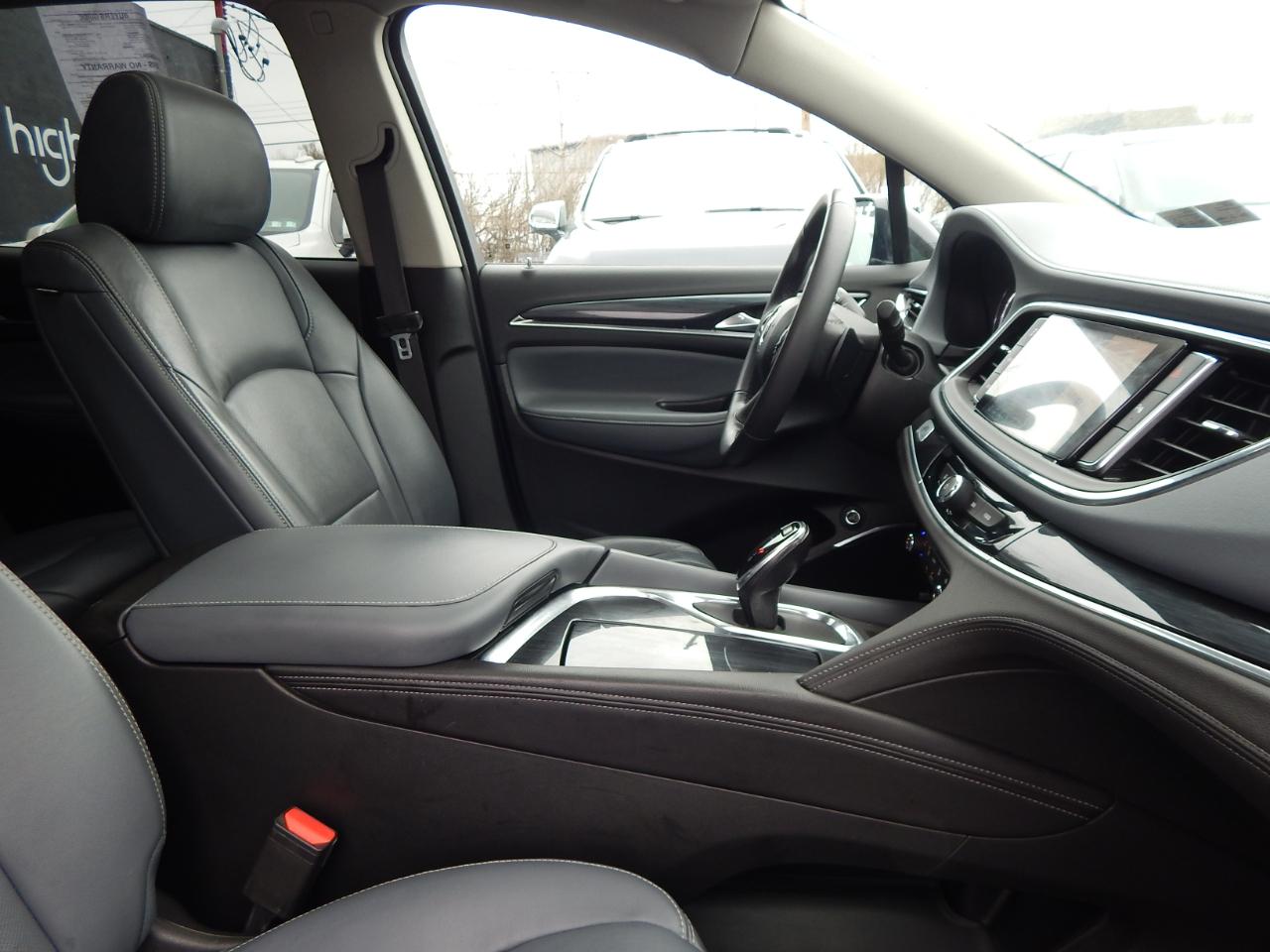Buick Enclave AWD 4dr Essence 2020