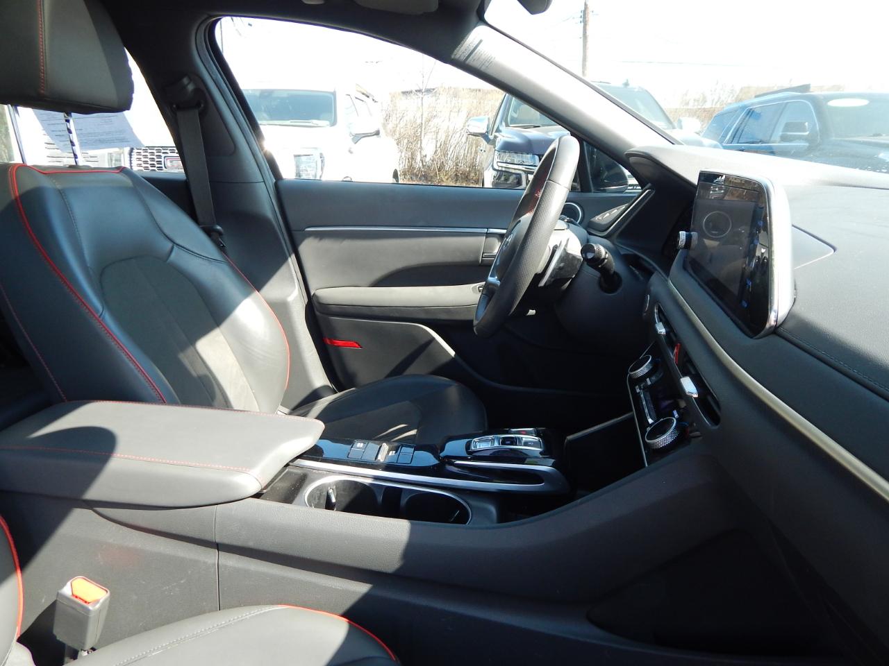 Hyundai Sonata SEL Plus 1.6T 2023