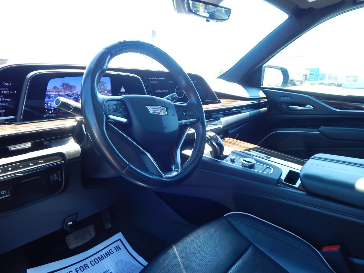 Cadillac Escalade ESV 4WD 4dr Premium Luxury 2022