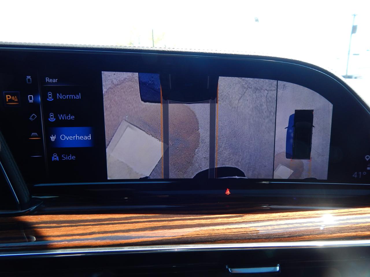 Cadillac Escalade ESV 4WD 4dr Premium Luxury 2022