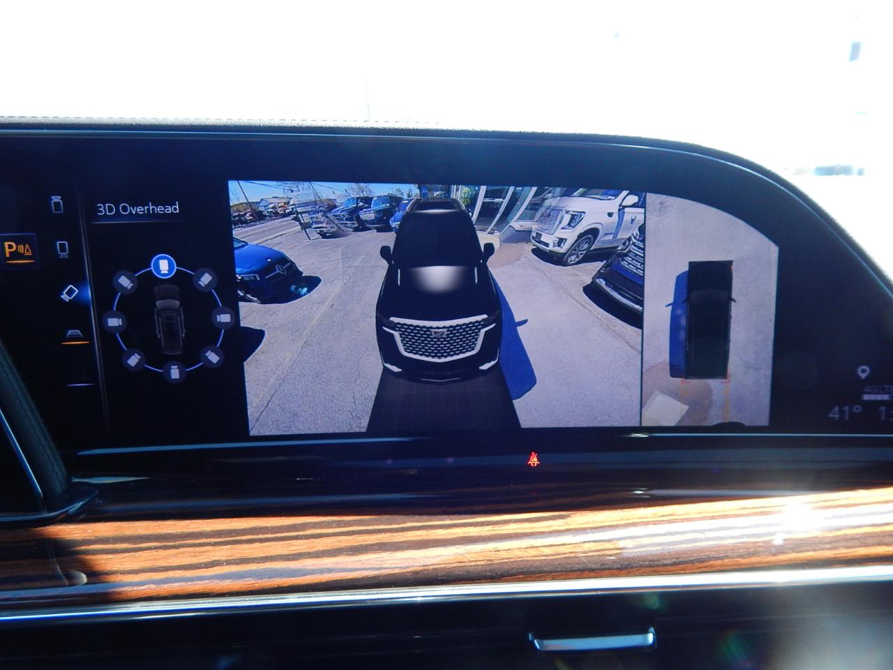 Cadillac Escalade ESV 4WD 4dr Premium Luxury 2022