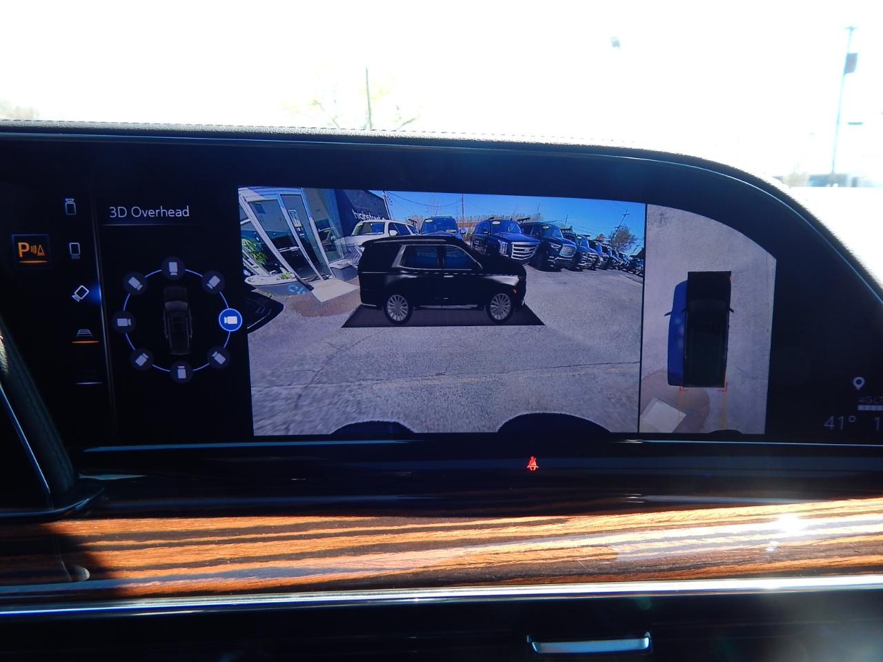 Cadillac Escalade ESV 4WD 4dr Premium Luxury 2022