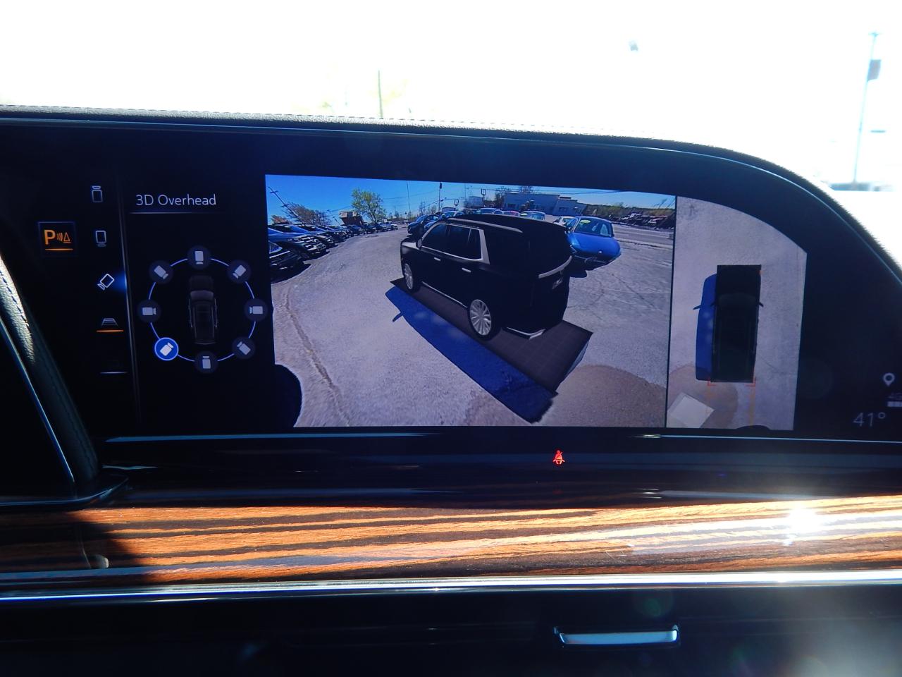 Cadillac Escalade ESV 4WD 4dr Premium Luxury 2022