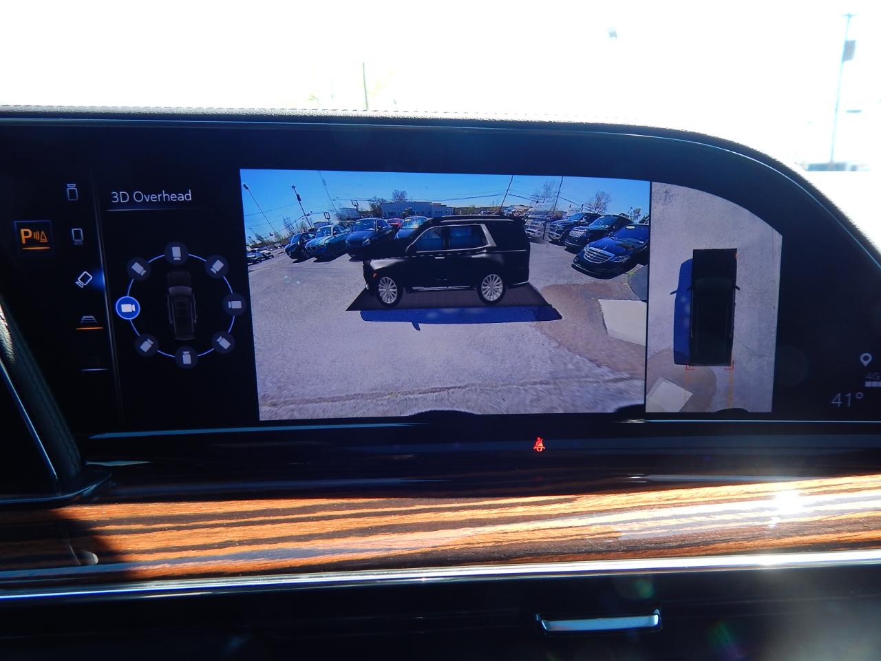 Cadillac Escalade ESV 4WD 4dr Premium Luxury 2022