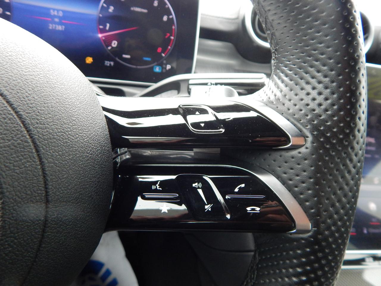 Mercedes-Benz C-Class C 300 4MATIC Sedan 2023