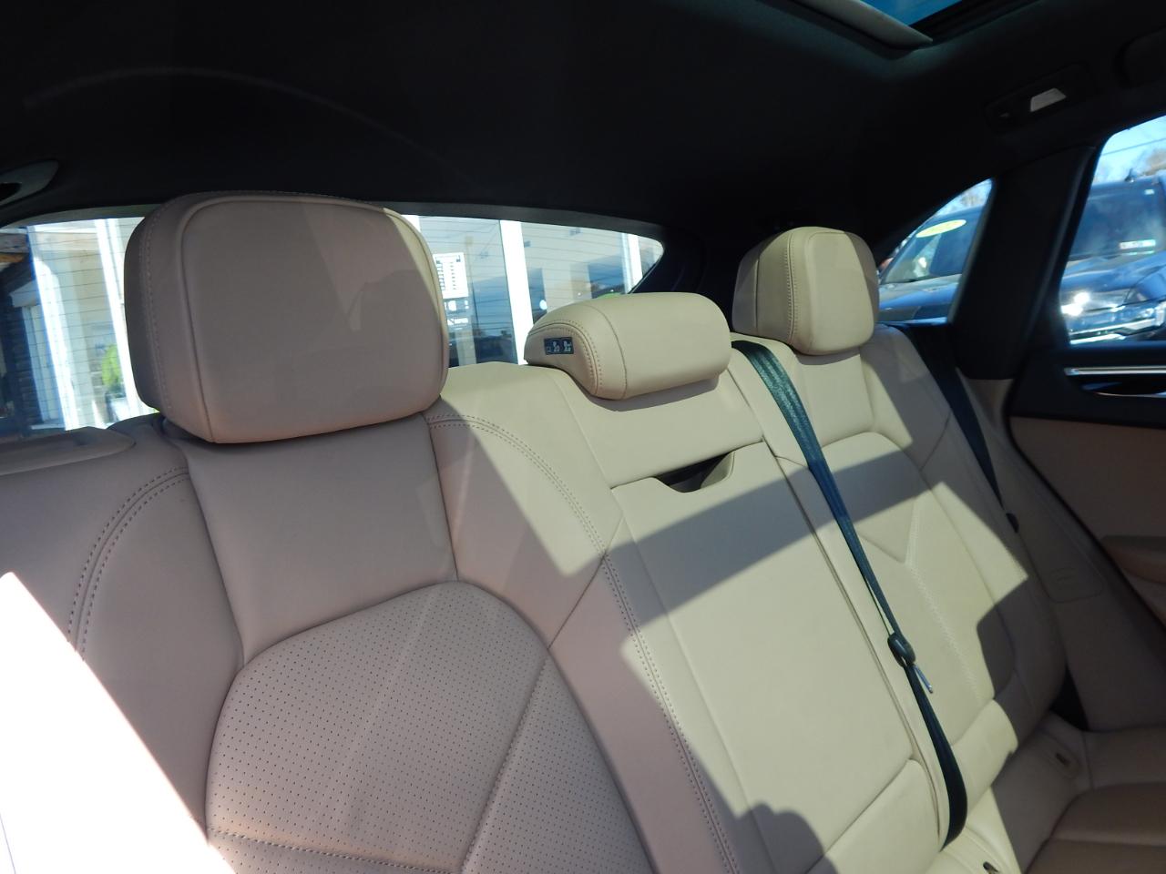 Porsche Macan S AWD 2021