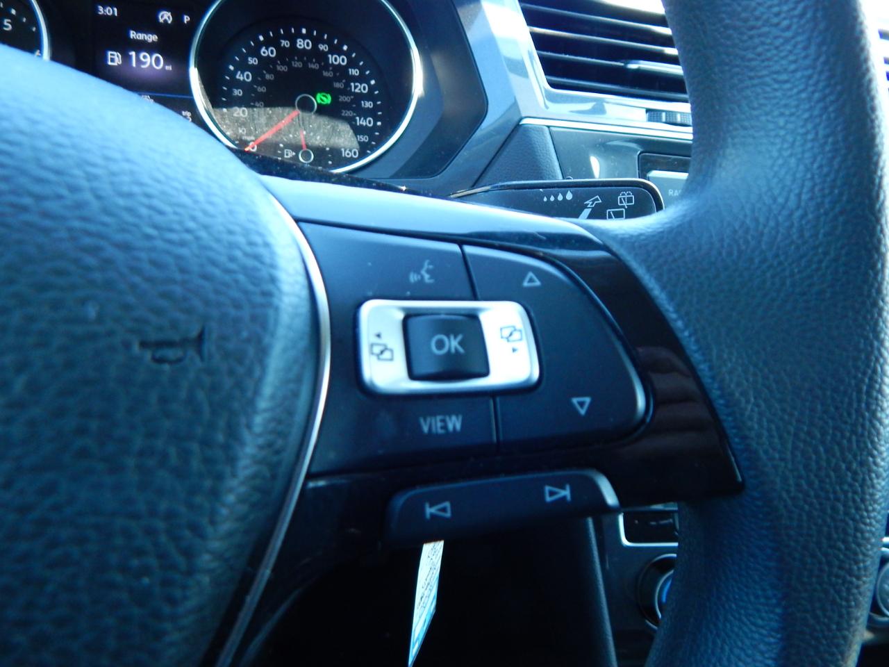 Volkswagen Tiguan 2.0T S FWD 2020