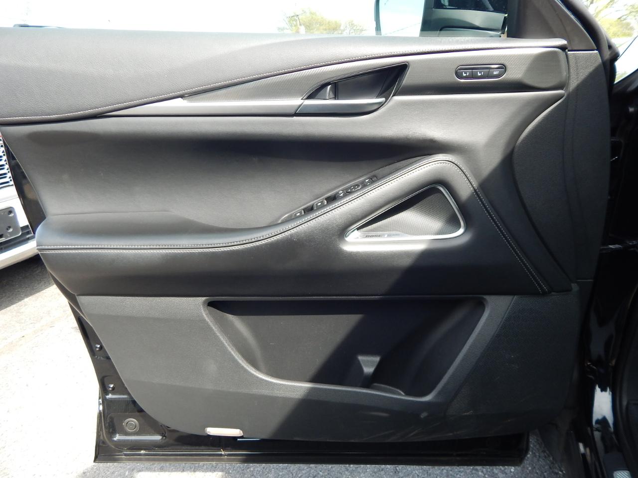 Infiniti QX60 LUXE AWD 2023