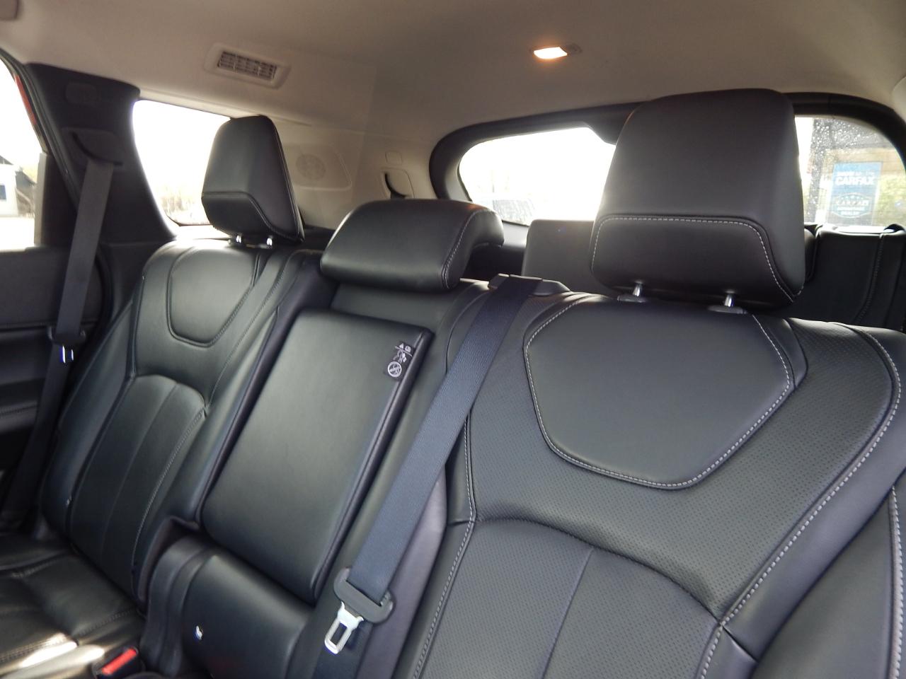 Infiniti QX60 LUXE AWD 2023