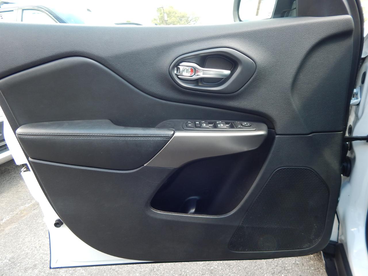 Jeep Cherokee Latitude Plus 4x4 2020