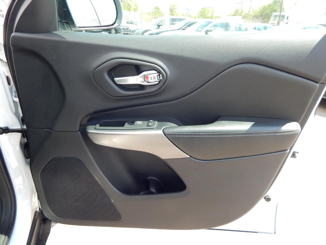 Jeep Cherokee Latitude Plus 4x4 2020