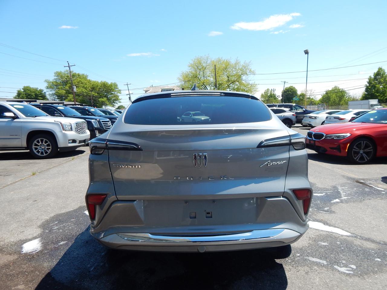 Buick Envista FWD 4dr Avenir 2024