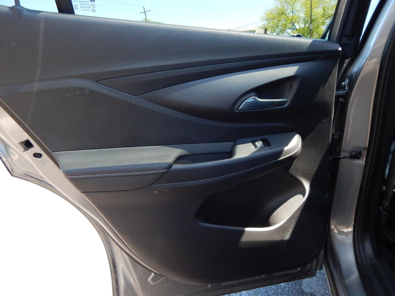 Buick Envista FWD 4dr Avenir 2024