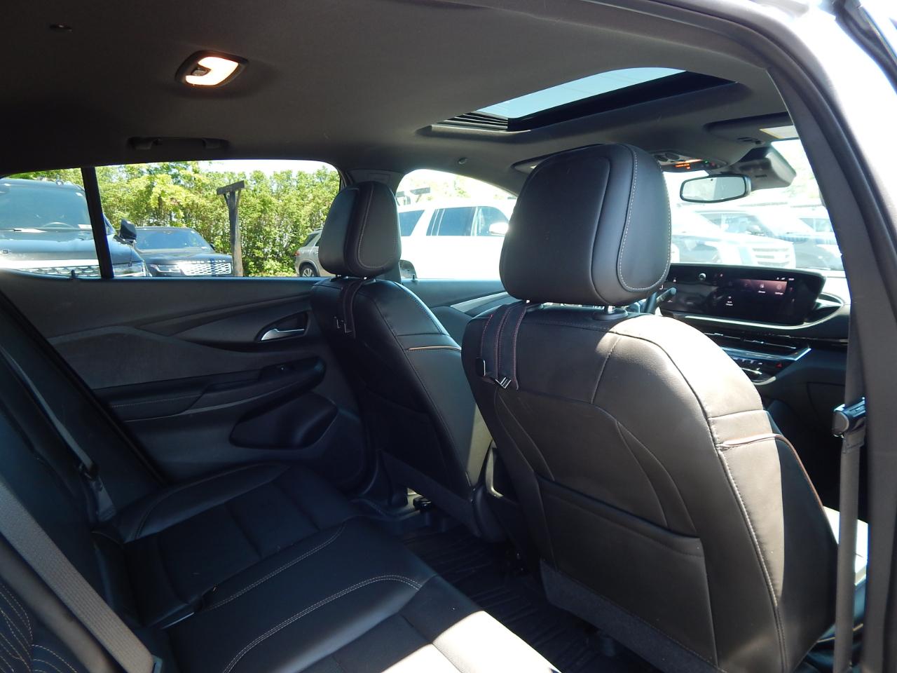 Buick Envista FWD 4dr Avenir 2024