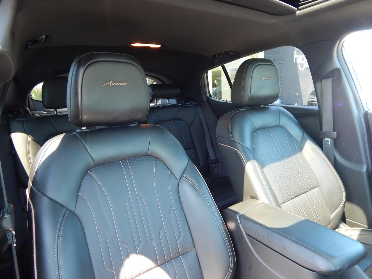 Buick Envista FWD 4dr Avenir 2024