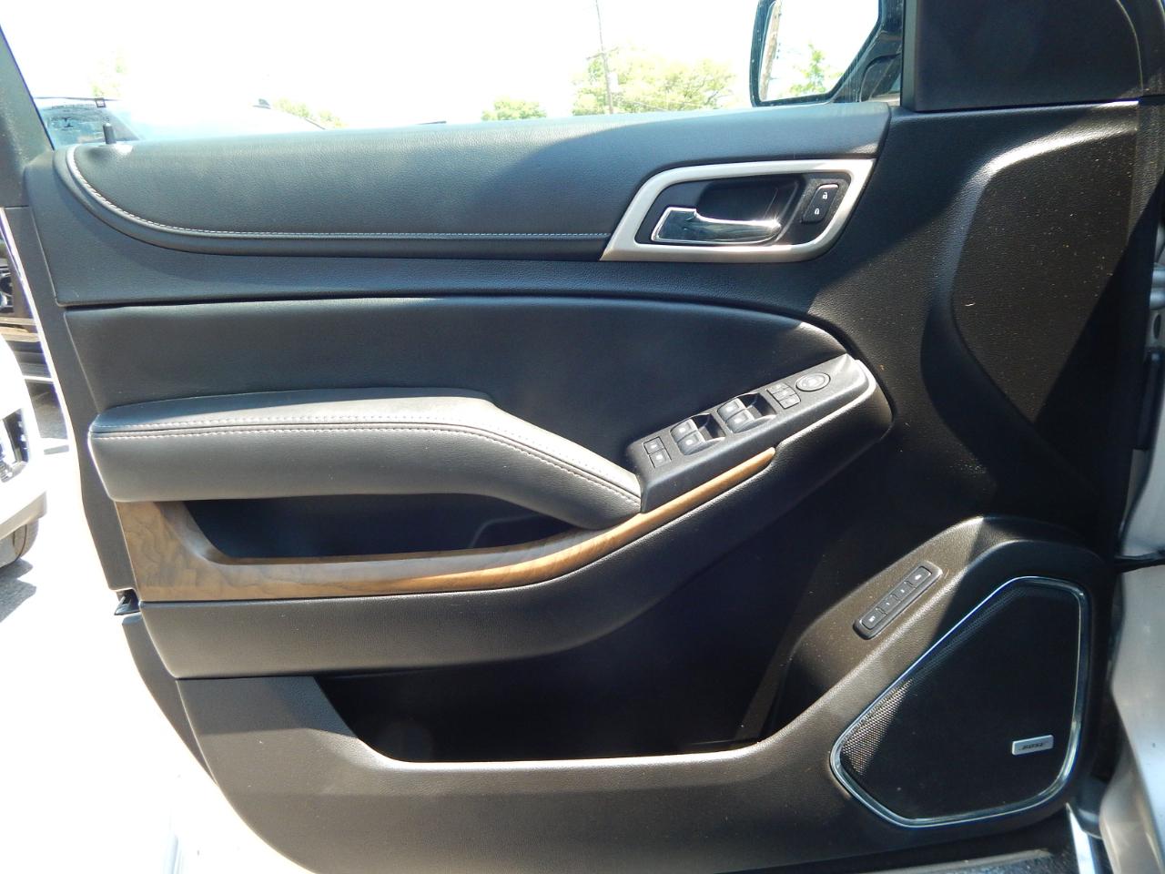 GMC Yukon XL Denali 4WD 2020