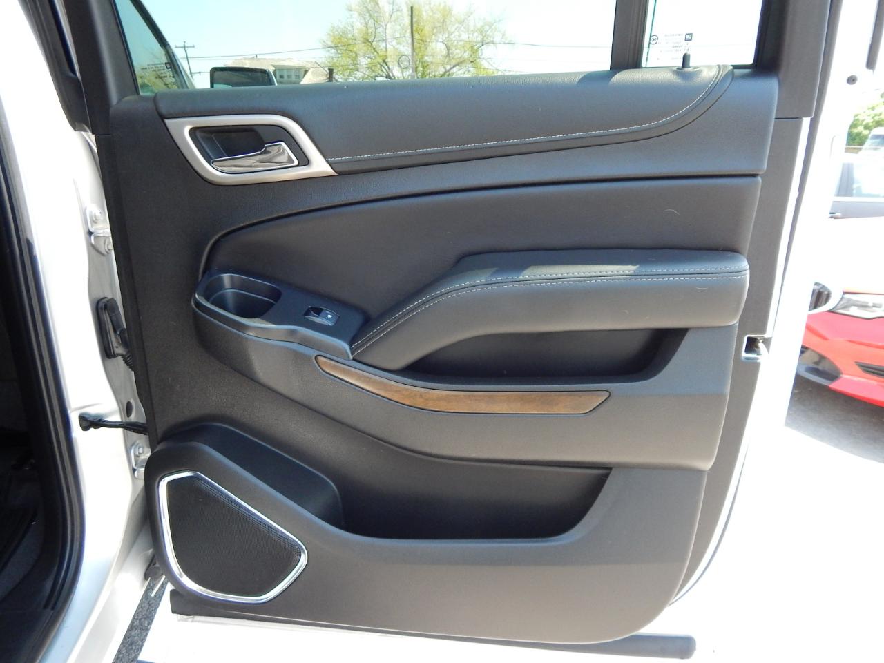 GMC Yukon XL Denali 4WD 2020