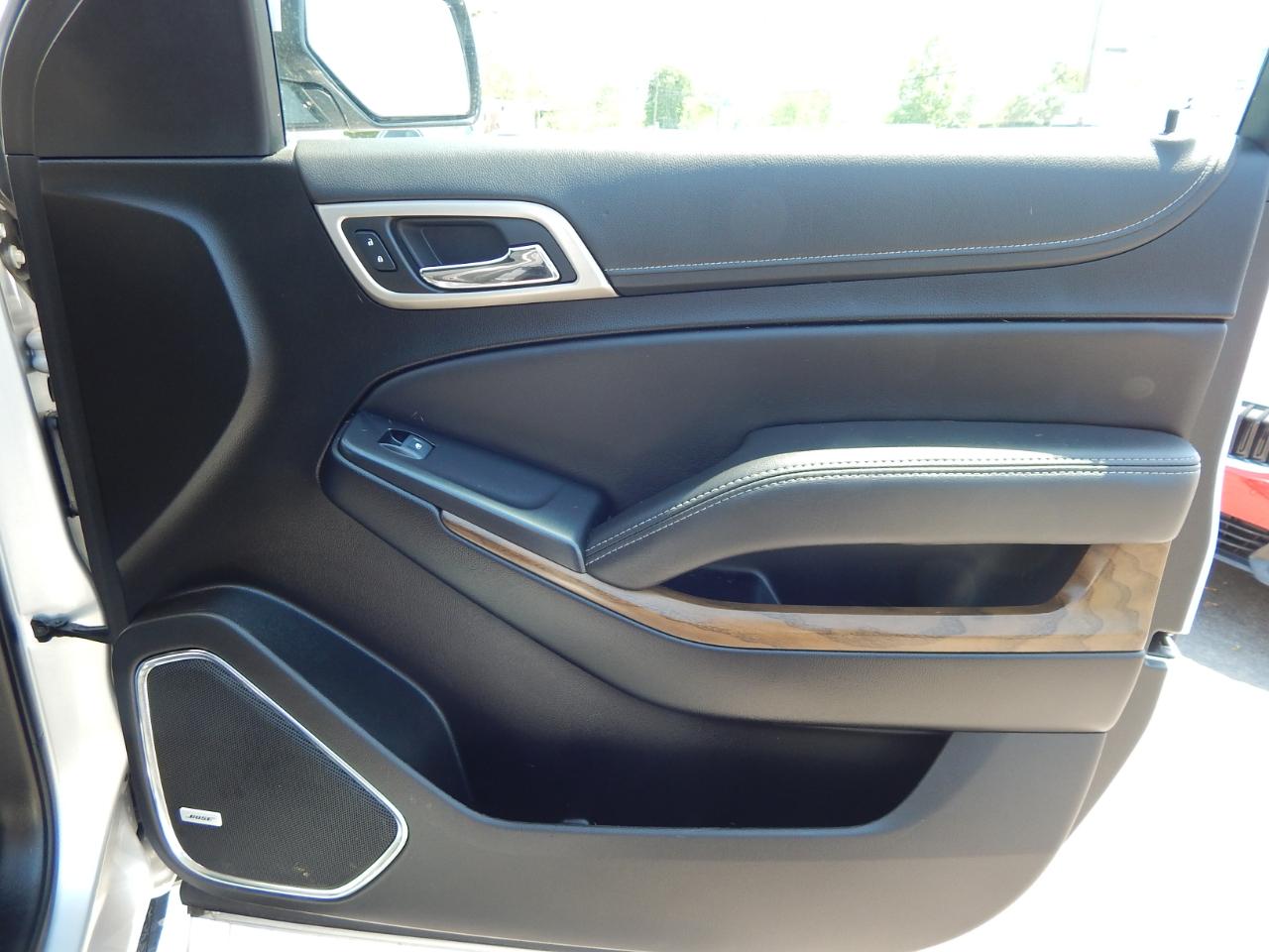 GMC Yukon XL Denali 4WD 2020