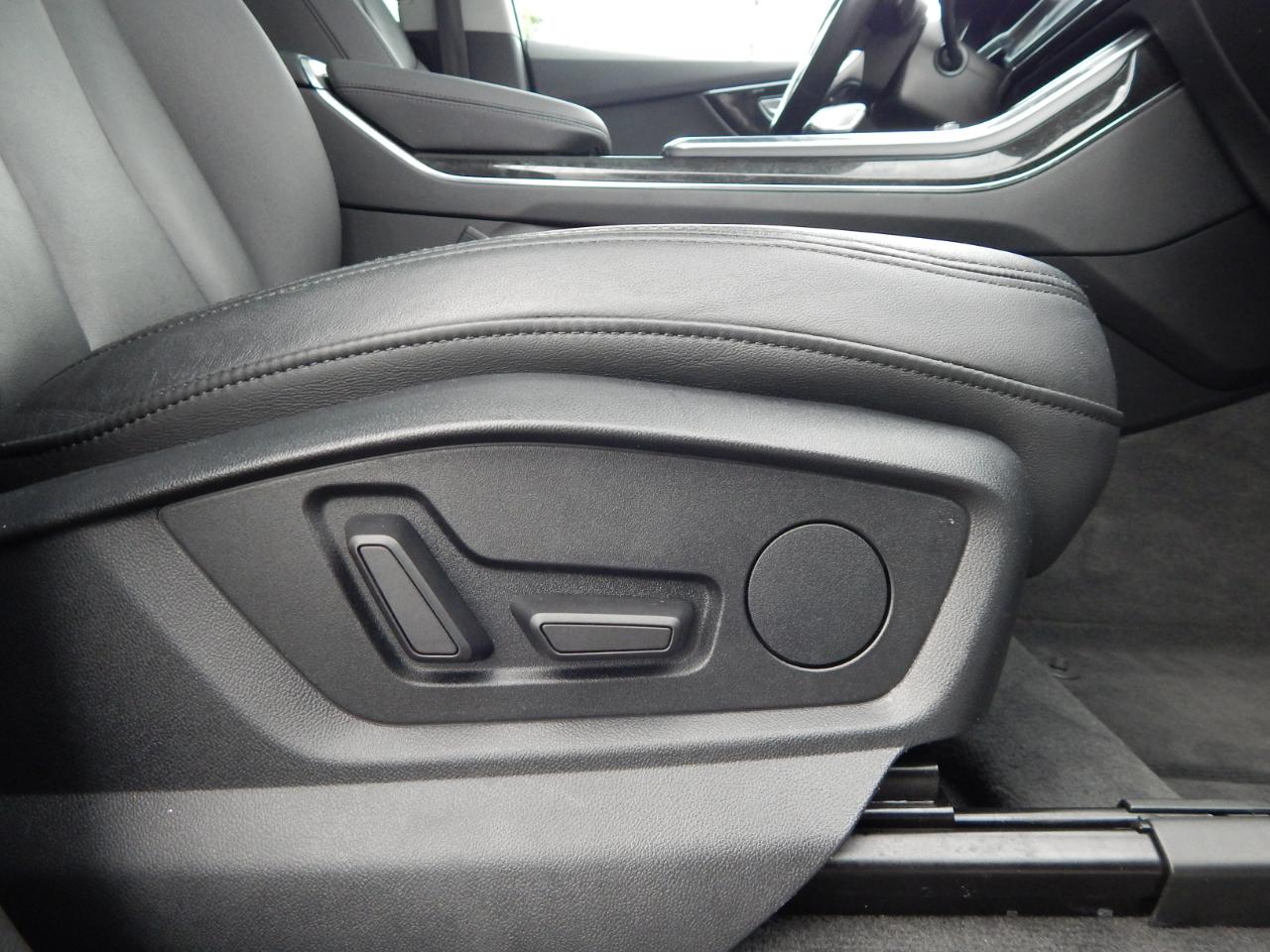Audi Q7 Premium Plus 55 TFSI quattro 2022