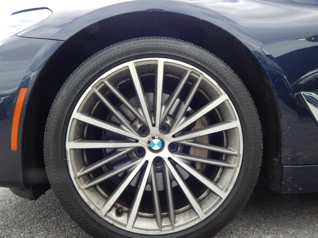 BMW 5 Series 530i xDrive Sedan 2017