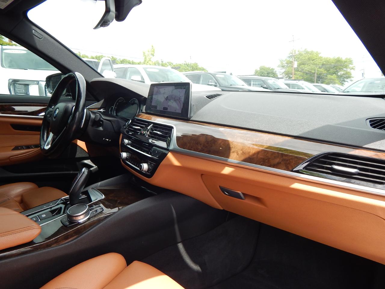 BMW 5 Series 530i xDrive Sedan 2017